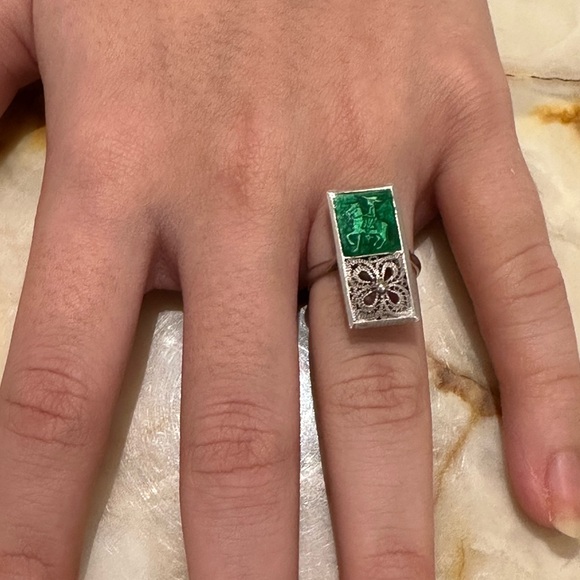 925 Sterling Silver Jewelry - 925 sterling Silver Don quijote Ring with Green Gemstone